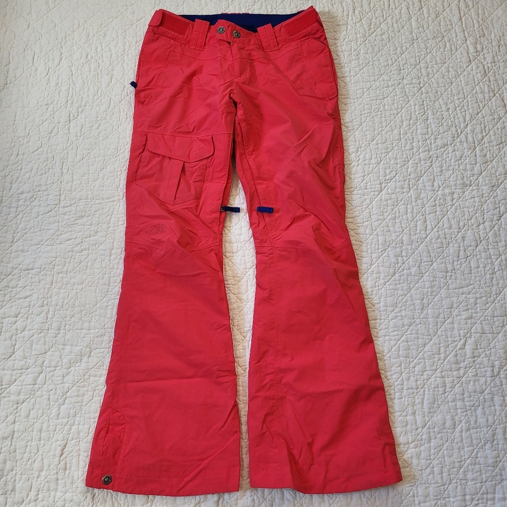 The North Face Women’s Insulated Snow Ski Pants S/P in Pink